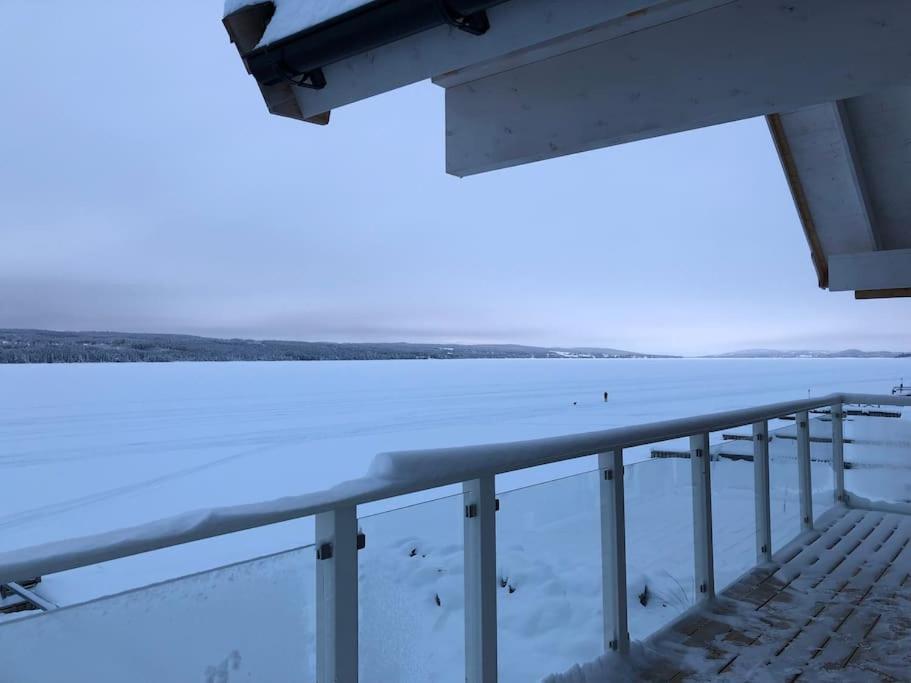 Lake House By Storsjoen Ostersund Exterior photo